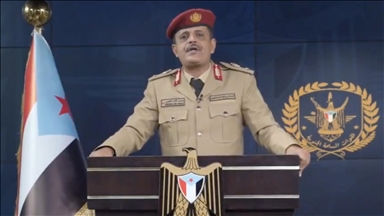 "الانتقالي" يتحدث عن "بدء حرب شمالية جنوبية" في اليمن 