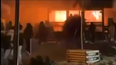 İsviçreli yetkililer, bar yangınında ölenlerin kimlik tespitinin birkaç gün sürebileceğini bildirdi