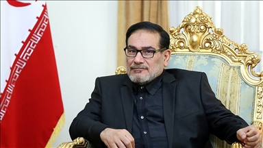 İran lideri Hamaney'in danışmanı: İran'ın güvenliğini tehdit eden her müdahaleci el kesilecektir