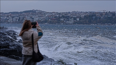 AKOM'dan İstanbul için lodos fırtınası uyarısı