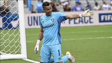 «Флуминенсе» продлил контракт с 45-летним голкипером