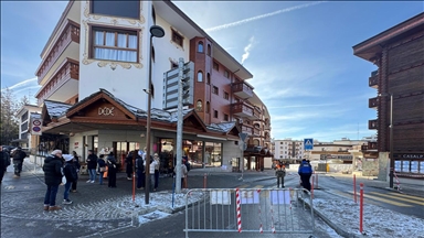 وزير خارجية إيطاليا: عدد قتلى حريق سويسرا بلغ 47