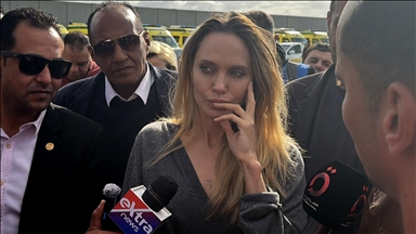 Анджелина Джоли заявила о необходимости доставки больше гуманитарной помощи в Газу