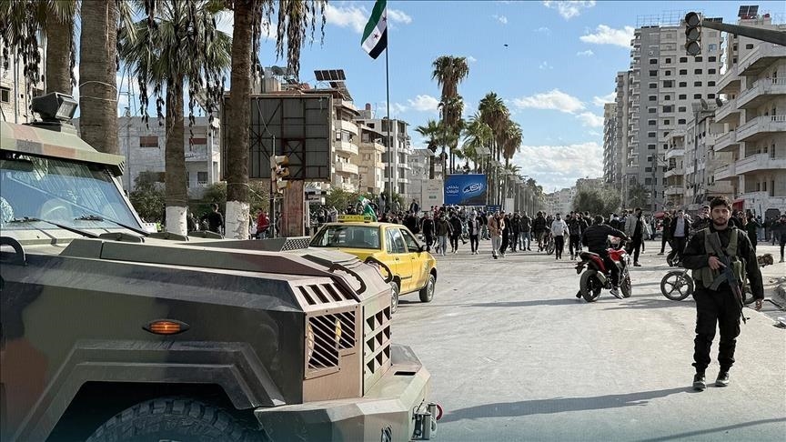 تسريبات الجزيرة.. فلول الأسد من إعادة التنظيم إلى الانتشار الميداني (تقرير خبري)