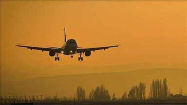 السفارة الأمريكية بكولومبيا تحذر رعاياها من السفر إلى فنزويلا