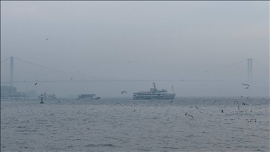 İstanbul'da bazı vapur seferlerine hava muhalefeti engeli 