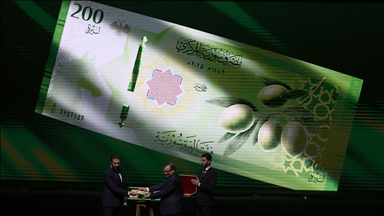 Syria begins official rollout of new currency