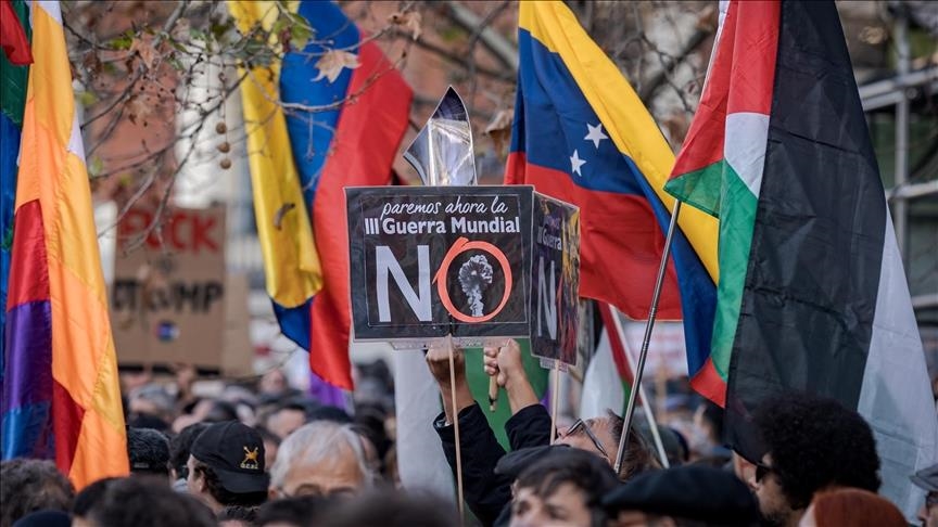 احتجاجات بإسبانيا وبلجيكا على التدخل العسكري الأمريكي في فنزويلا