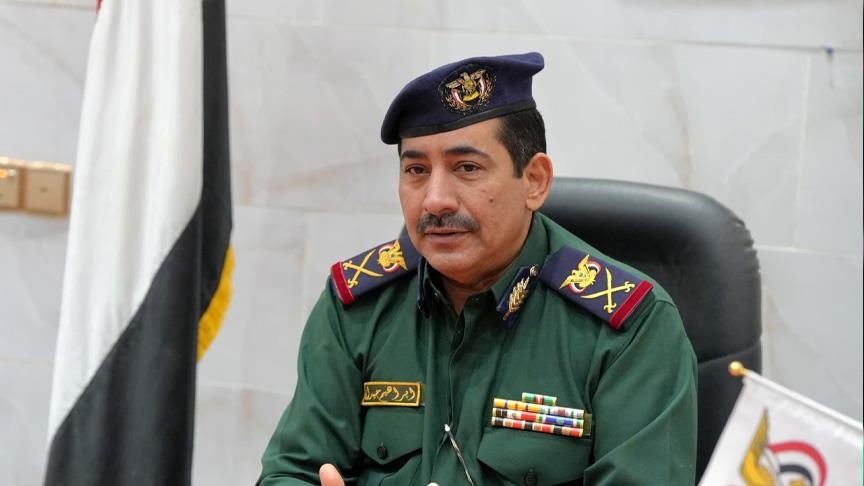 الحكومة اليمنية تحذر من تهريب وصرف الأسلحة خارج الأطر الرسمية