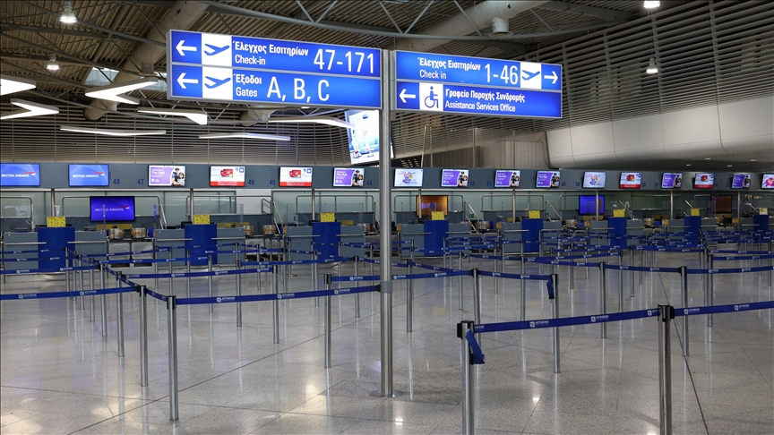 Air traffic partially restored in Greece after disruptions hit airports nationwide