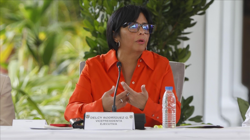 فنزويلا.. المحكمة العليا تكلف نائبة مادورو بتولي مهام الرئاسة مؤقتا