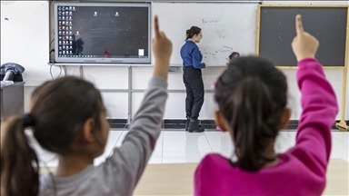 Meclis'e "Öğretmenlerin yıllık izni 15-20 gün olsun" talebi