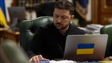 Зеленский: Украина готовится к двум сценариям развития мирного процесса