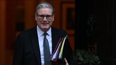 UK should ‘go further’ in aligning with EU single market, says British premier