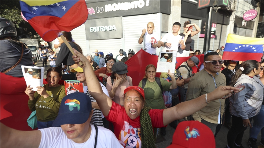 La intervención militar de EEUU en Venezuela revela divisiones dentro de la base política de Trump