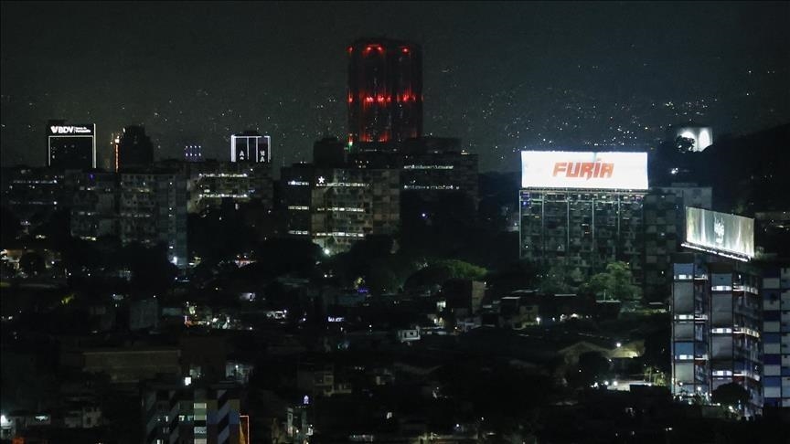 Rusia u bën thirrje qytetarëve të saj të përmbahen nga udhëtimet në Venezuelë