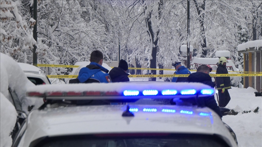 Снегот предизвика проблеми во БиХ: Едно лице загина во Сараево