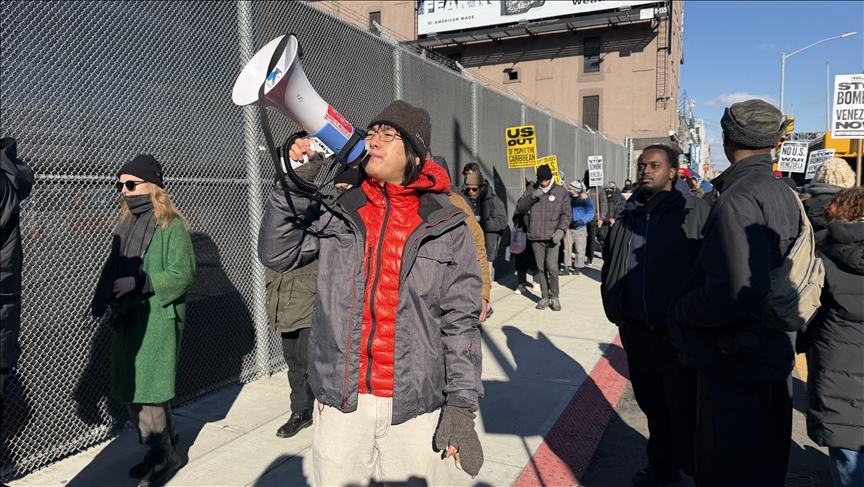  Демонстранти протестираа во Њујорк поради притворањето на венецуелскиот претседател Мадуро