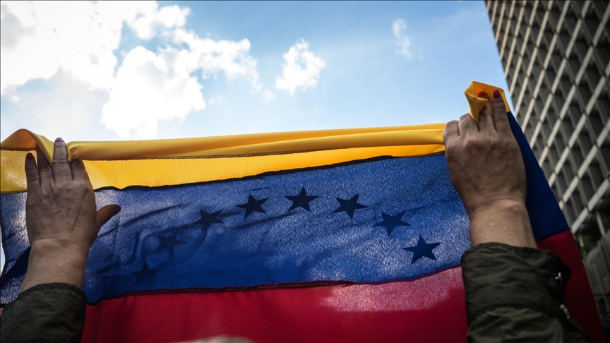 Venezuela: l’UE estime que l’intervention militaire américaine ouvre une « opportunité de transition démocratique »