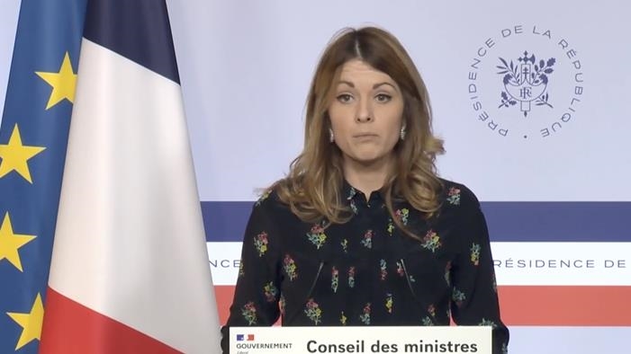 La France défend le droit international au Venezuela et présente des mesures sur le budget, l’énergie et l’immigration