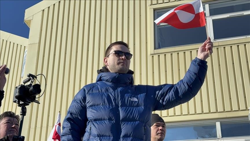 PM Greenland tegaskan negaranya tidak dijual usai beredar gambar bendera AS