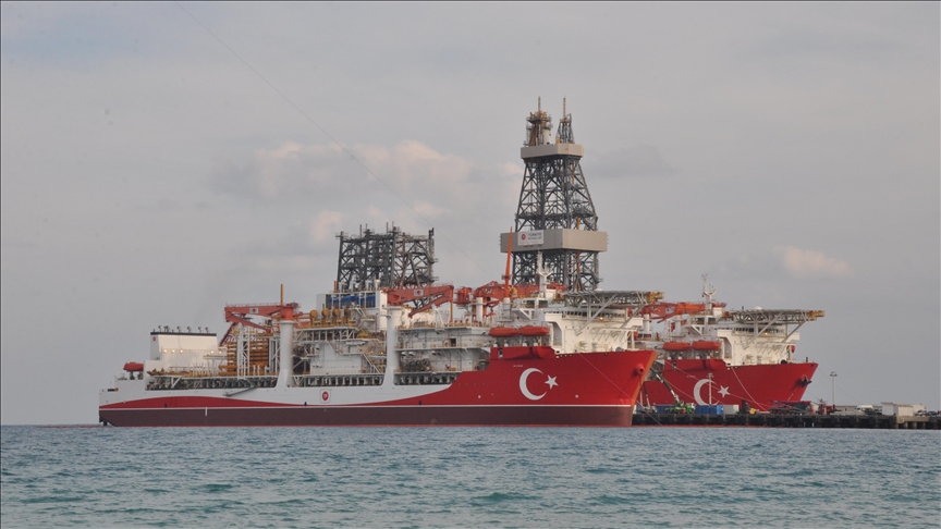 Yeni ultra derin deniz sondaj gemileri Çağrı Bey ve Yıldırım'da hazırlıklar sürüyor 