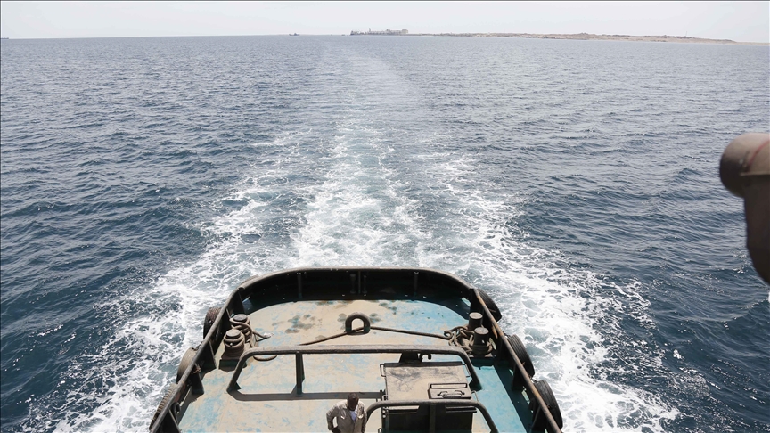 Sanctioned tankers leave Venezuela as US tightens oil blockade