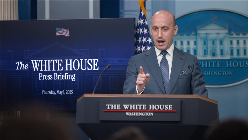 Senior Trump aide says no country would fight US over Greenland’s future