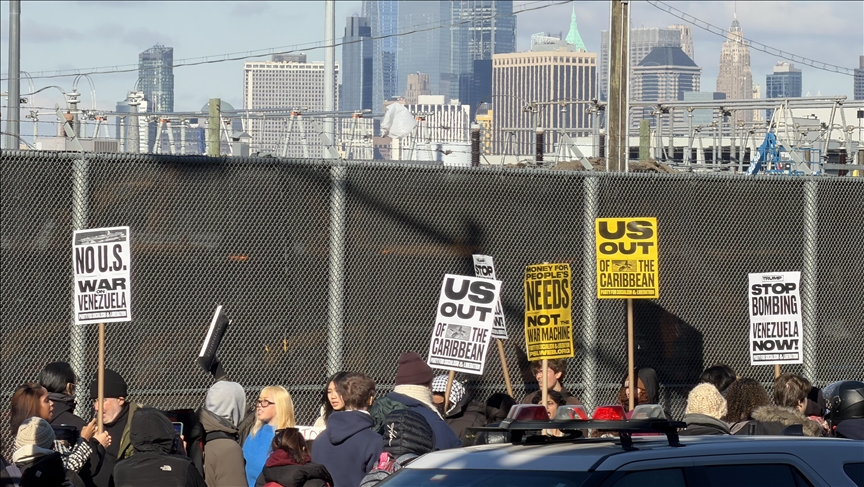 Americans almost evenly split on Maduro's capture: Poll