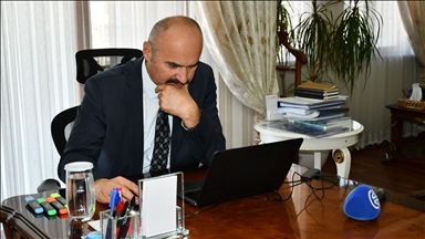 Batman Valisi Canalp AA'nın "Yılın Kareleri" oylamasına katıldı