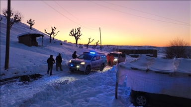 Li Diyarbekirê ekîbên tenduristiyê nexweşê penceşêrê gîhand nexweşxaneyê