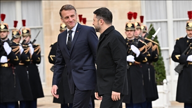 Zelenskyy arrives in Paris for 'coalition of the willing' summit