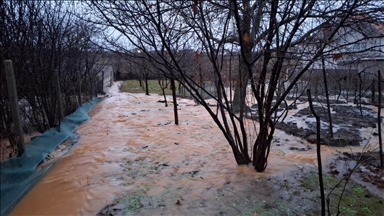 Kosovë, disa pjesë të vendit përfshihen nga vërshimet pas reshjeve të dendura të shiut