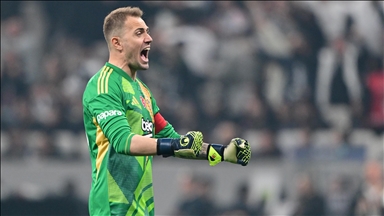 Beşiktaş'ta Mert Günok ile yollar ayrıldı