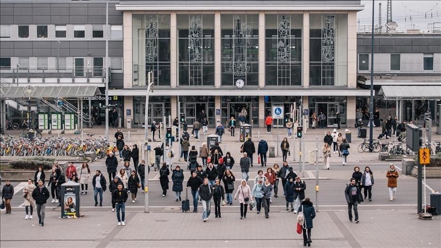 Germany's labor market posts worst December figures since 2010