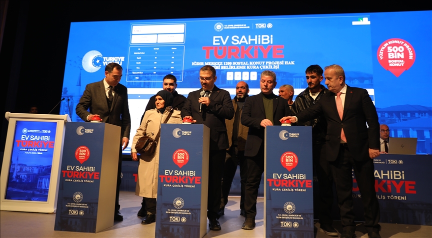 Iğdır'da Yüzyılın Konut Projesi kapsamında yapılacak konutların hak sahipleri kurayla belirlendi