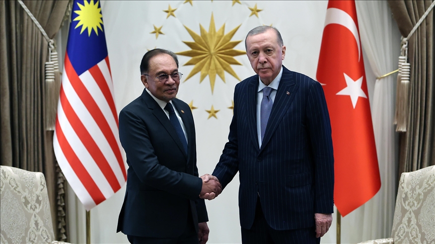 Лидеры Турции и Малайзии провели переговоры в Анкаре