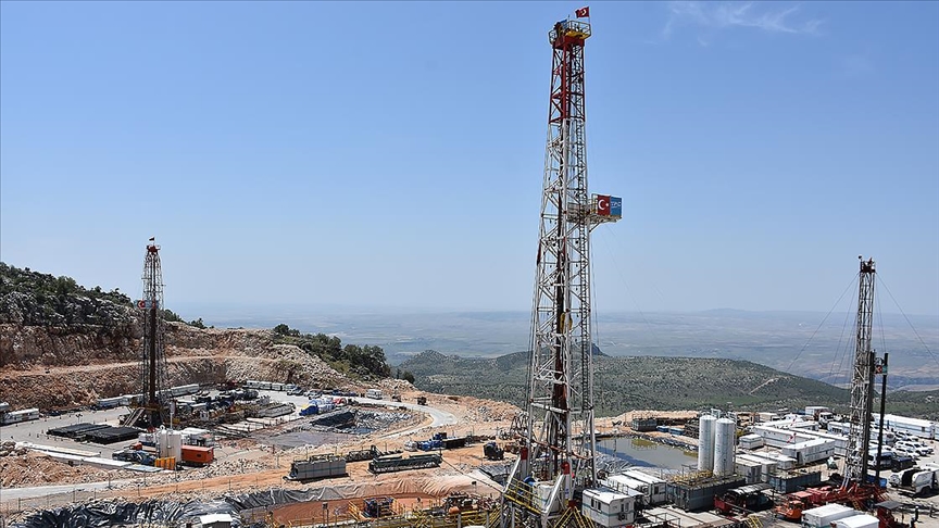Türkiye'nin petrol üretimi yüzde 26, doğal gaz üretimi yüzde 39 arttı