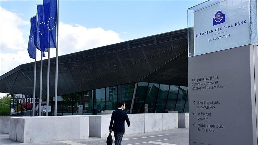 التضخم تراجع بمنطقة اليورو إلى 2 بالمئة في ديسمبر 2025