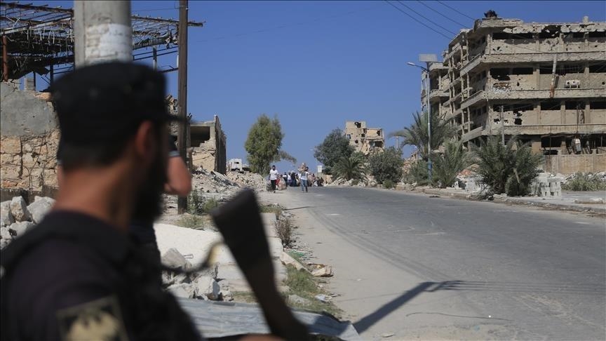 Syrian Army and US-Backed Forces Clash in Aleppo