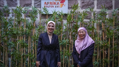 Malezya Başbakanı'nın eşi Dr. Wan Azizah İsmail, Afrika Evi'ni ziyaret etti