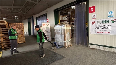 Гуманитарный фонд İHH направил в Судан 13 грузовиков с гумпомощью