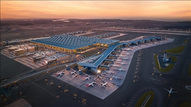 Hava yoluyla seyahat eden yolcu sayısında geçen yıl 247,2 milyonla Cumhuriyet tarihi rekoru kırıldı