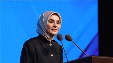 Bakan Göktaş: Doğum izninin artırılmasına yönelik düzenlemenin önümüzdeki haftalarda komisyona gelmesini öngörüyoruz