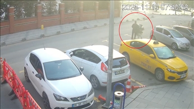 Büyükçekmece'de başsavcılığının emanet kasasından hırsızlık yapan şüphelinin görüntülerine ulaşıldı