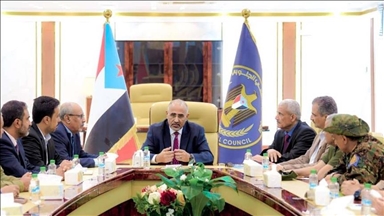 مجلس القيادة الرئاسي باليمن يسقط عضوية عيدروس الزبيدي