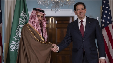 وزير الخارجية السعودي يبدأ زيارة لواشنطن تشمل محادثات مع روبيو