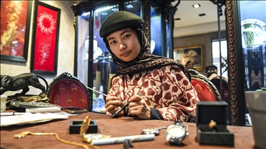 Müslüman olan Japon öğrenci, İstanbul'da Türk sanatlarını öğreniyor