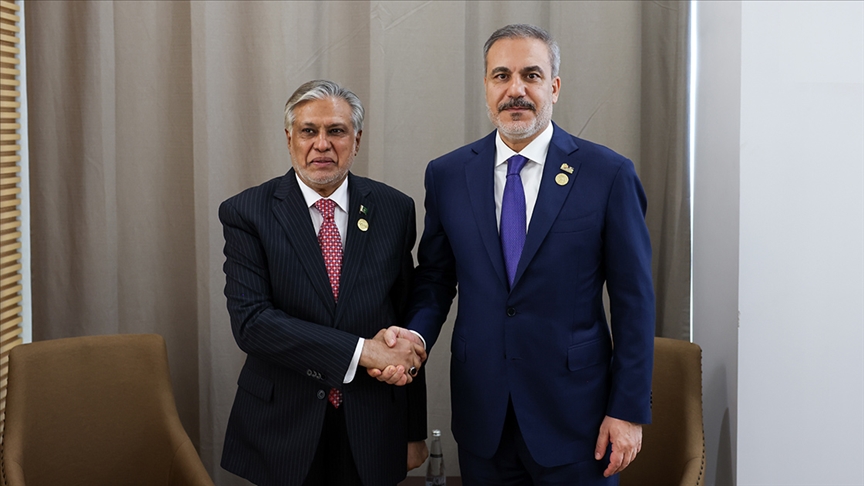 Dışişleri Bakanı Fidan, Pakistanlı mevkidaşı Dar ile telefonda görüştü