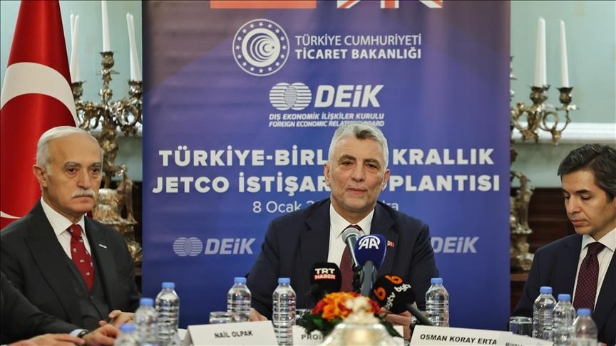 وزير التجارة التركي: نعمل على توسيع اتفاقية التجارة الحرة مع بريطانيا